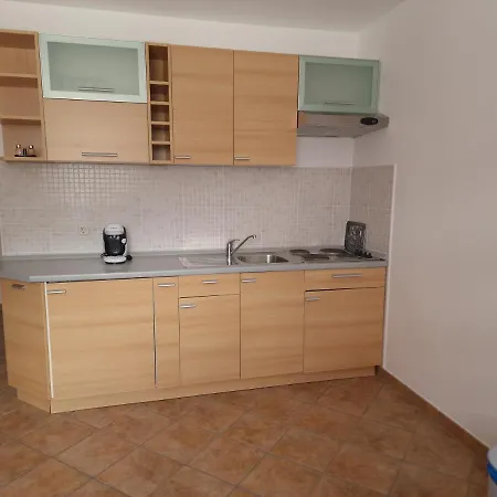 Apartment Lacic 3